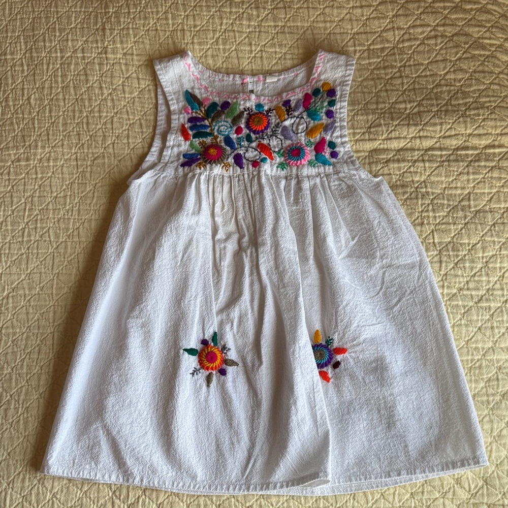 Toddler Girls White Sleeveless Beach Dress with Colorful Embroidery